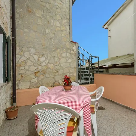 Apartament Nilda Funtana