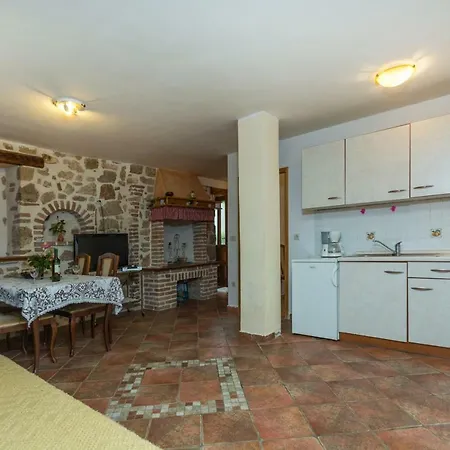 Apartment Nilda *